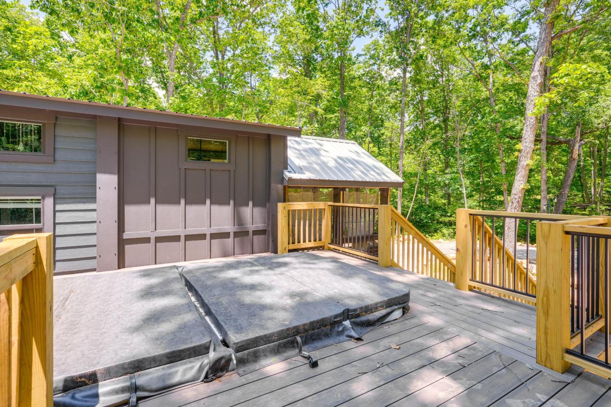 Monteagle Cabin With Swim Spa, Sauna And Fire Pit! Extérieur photo