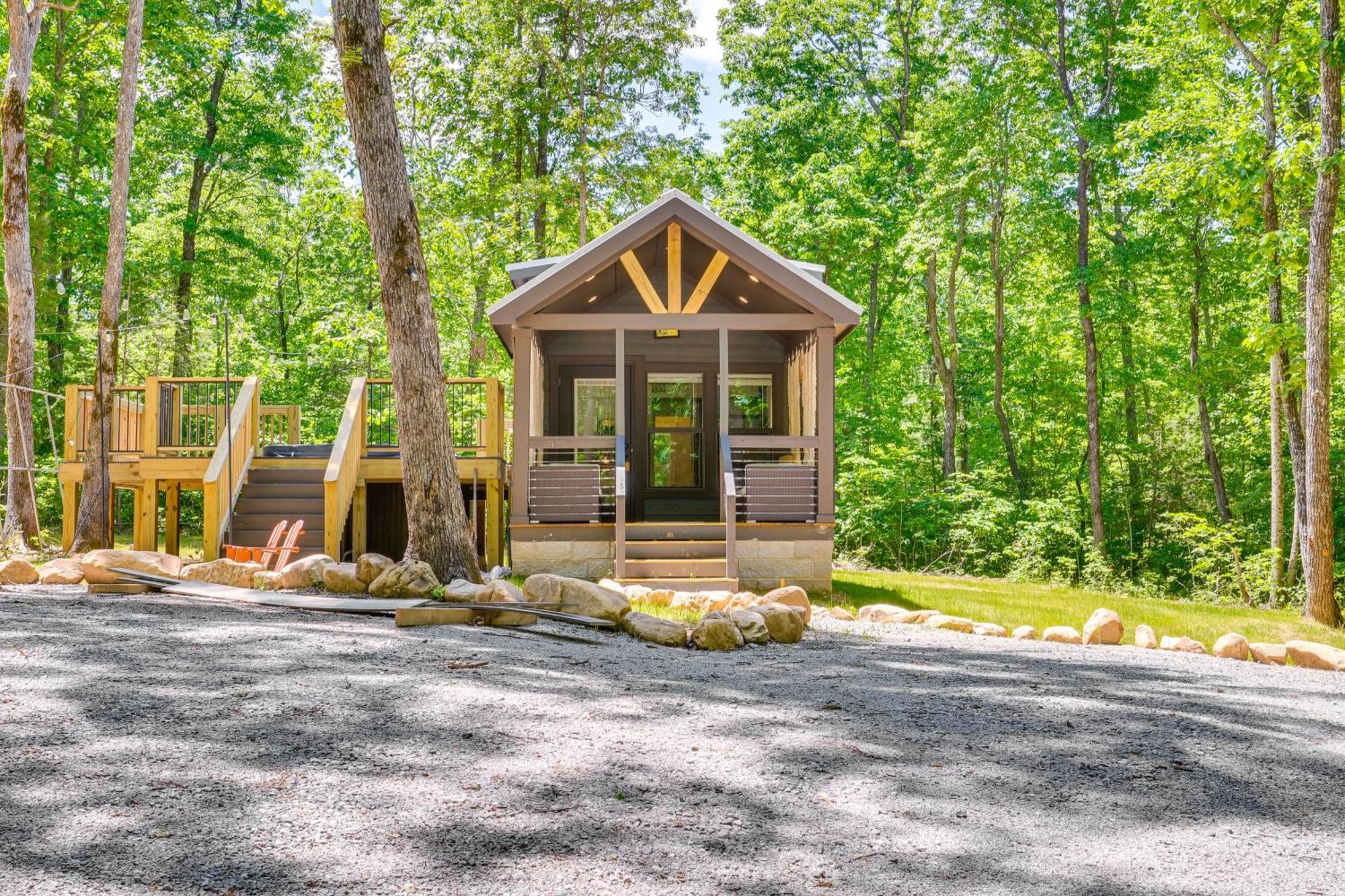 Monteagle Cabin With Swim Spa, Sauna And Fire Pit! Extérieur photo