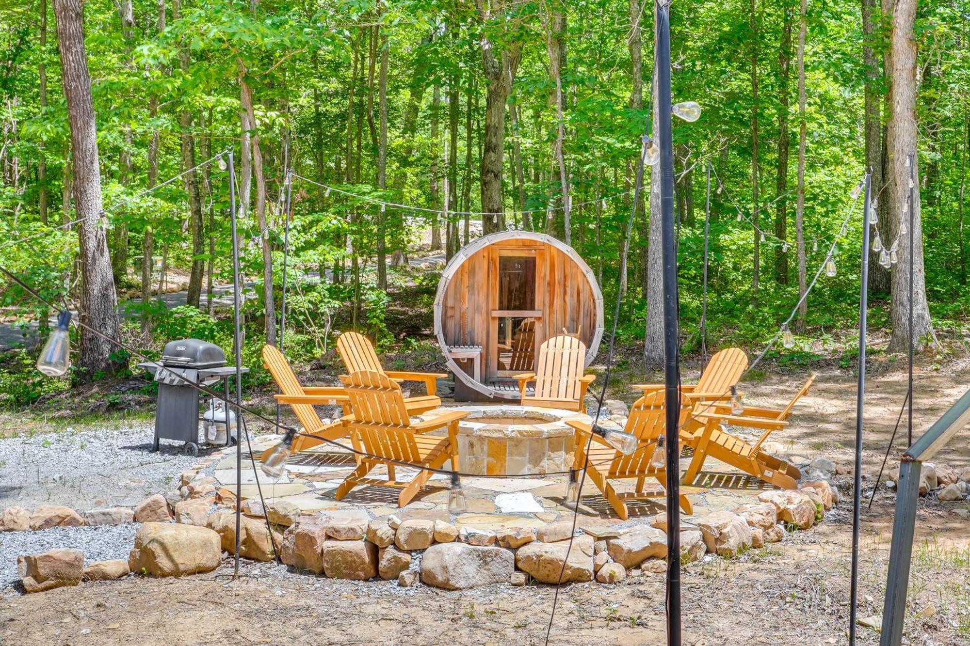 Monteagle Cabin With Swim Spa, Sauna And Fire Pit! Extérieur photo